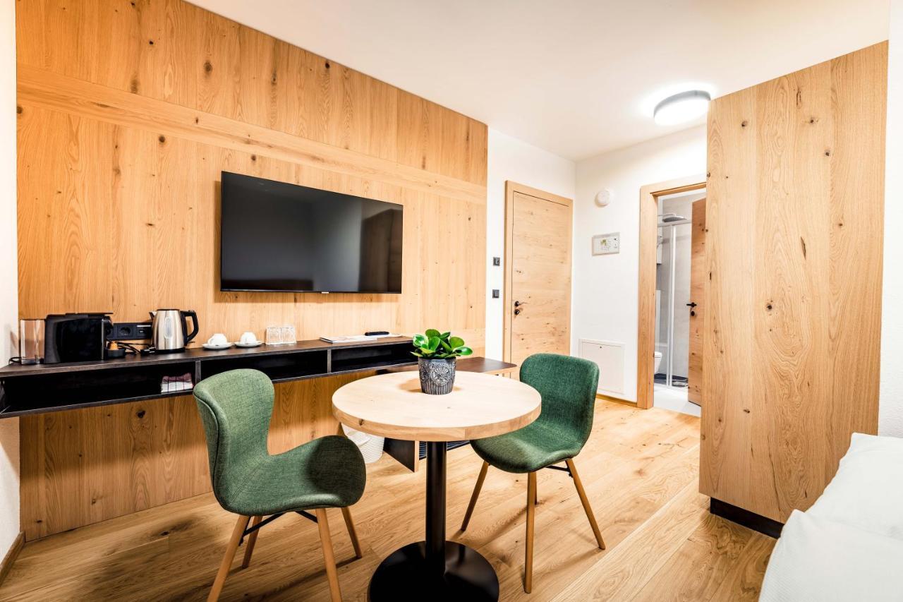 סן אנטון Haus St Anton - Incl Gratis Premium Sommerkarte מראה חיצוני תמונה